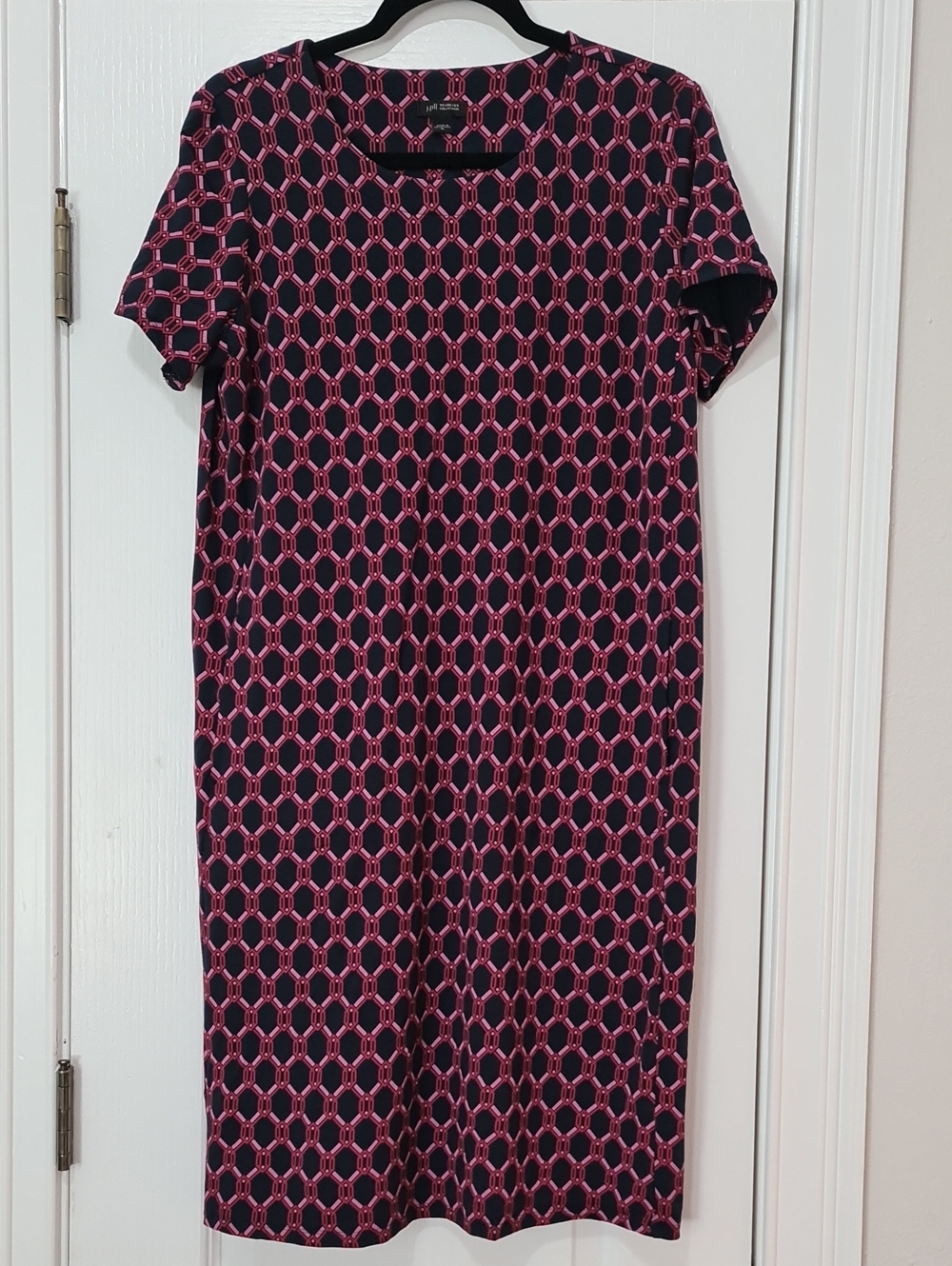 J Jill - Women’s Pink Patterned Short-Sleeve Shift Dress